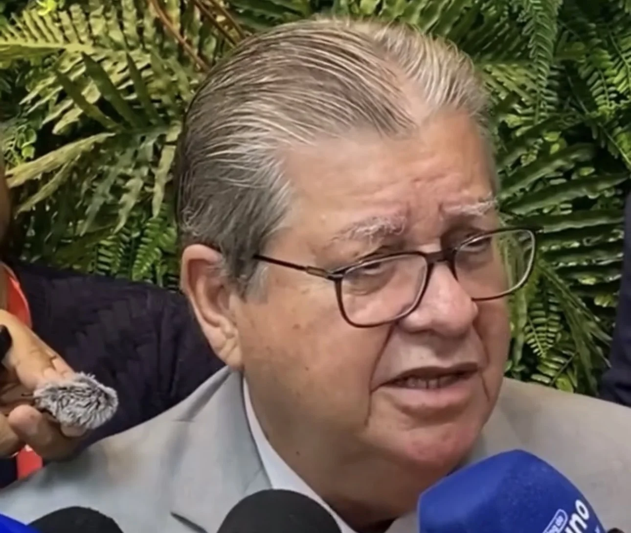 João Azevêdo minimiza possível saída de Jhony Bezerra da base governista, mas deixa recado: “Cada um segue seu caminho e arca com as consequências””