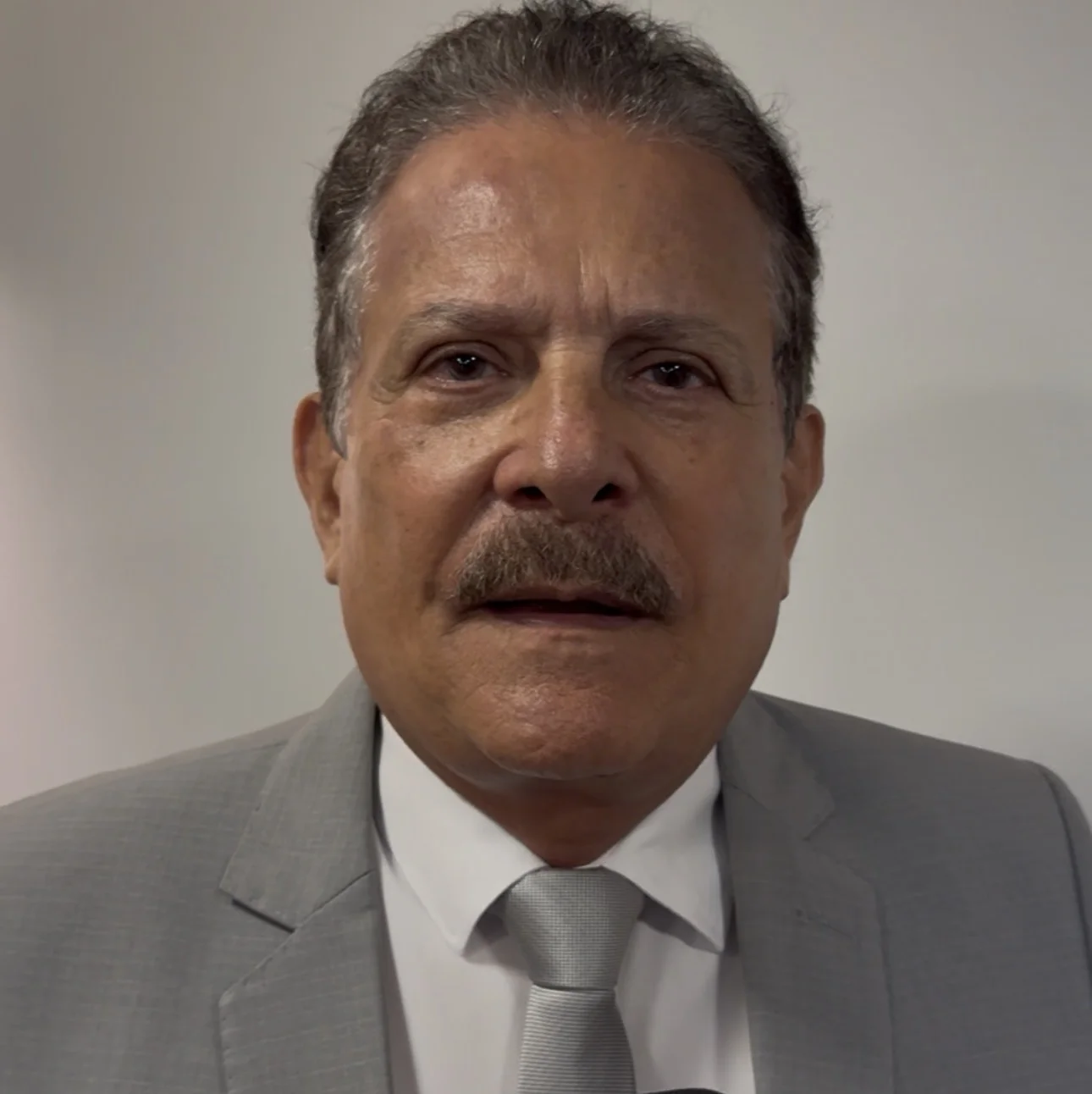 Tião Gomes anuncia fim da trajetória na ALPB, avalia disputar a Câmara Federal e diz ter recebido convites de vários partidos, menos do PSB