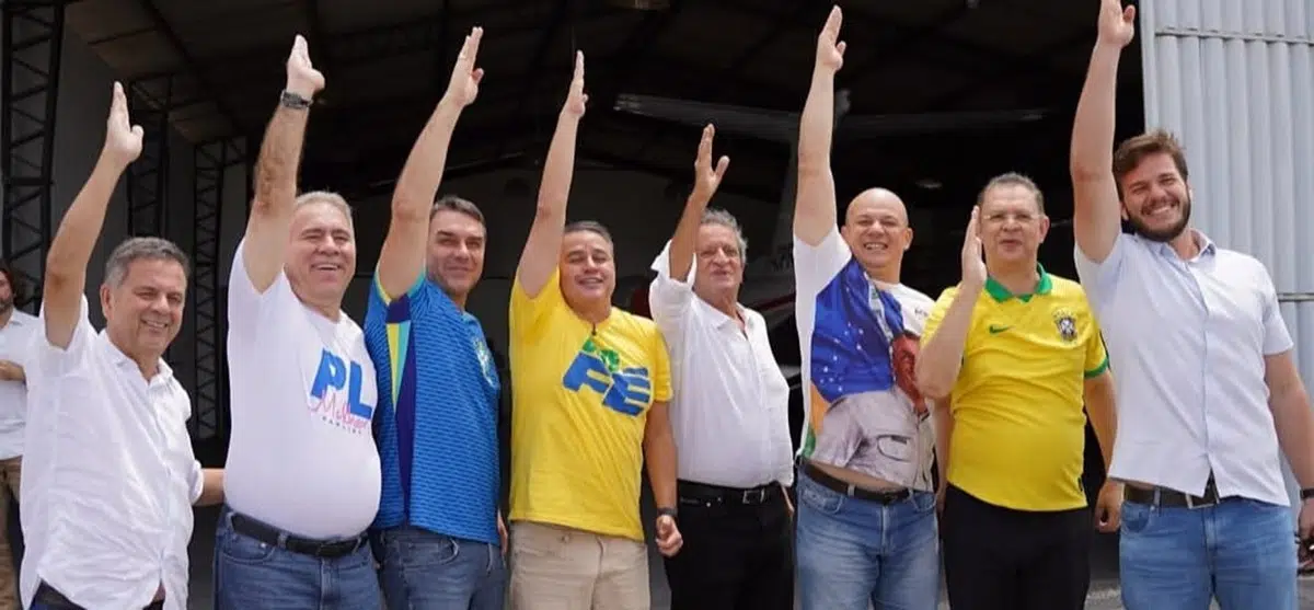 Bruno Cunha Lima entra de vez na disputa estadual e confirma oficialmente o apoio a Efraim Filho para governador: “Escolhi essa guerra"