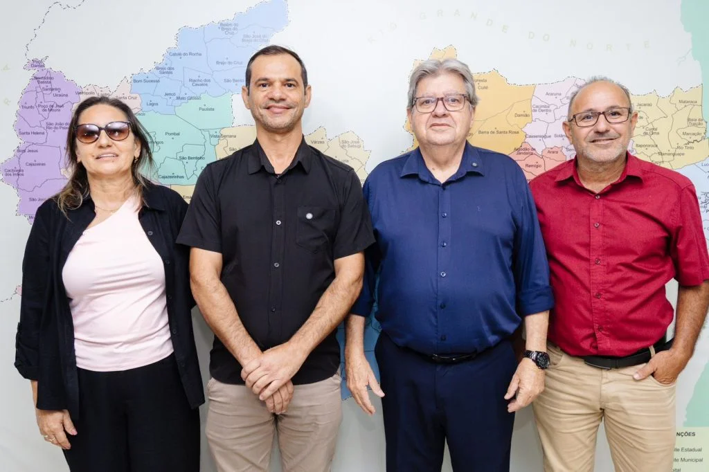 A pré-candidatura do ex-governador João Azevêdo (PSB) ao Senado continua ganhando força no interior da Paraíba