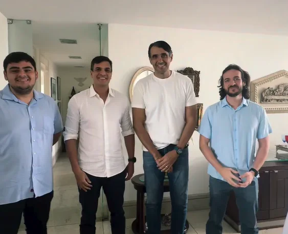 André Gadelha ao lado de Pedro Cunha Lima