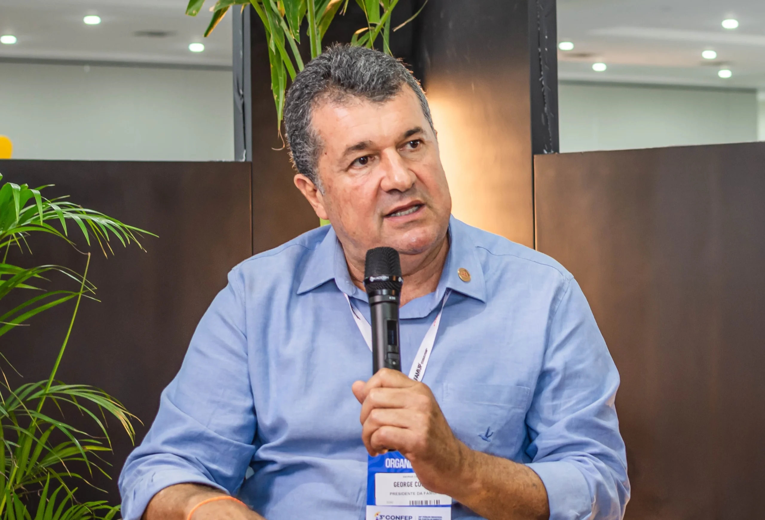 George Coelho assume secretaria e promete destravar a burocracia para acelerar ações do Estado nos municípios