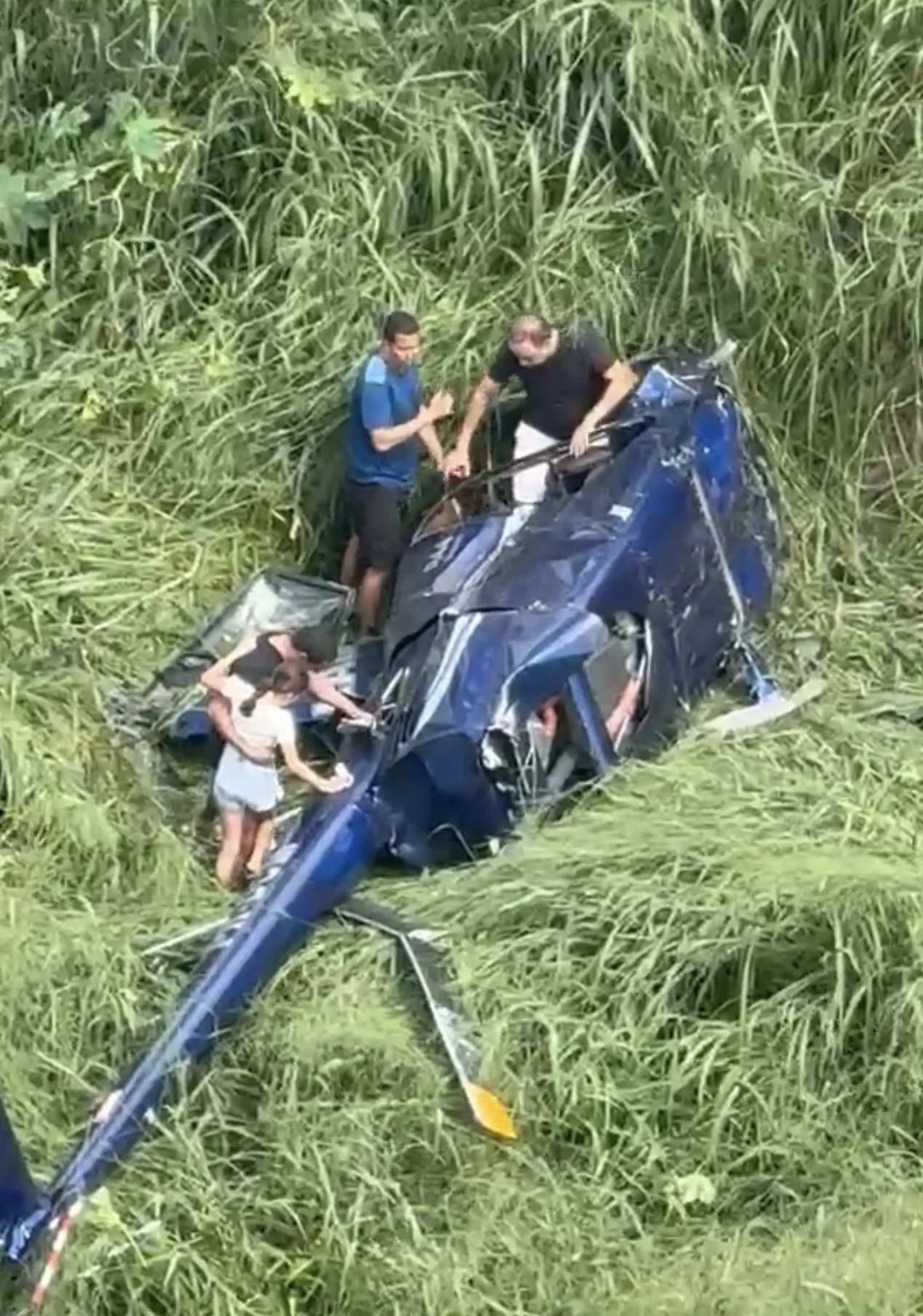 Piloto sem habilitação é preso após queda de helicóptero em Campina Grande; FAB abre investigação
