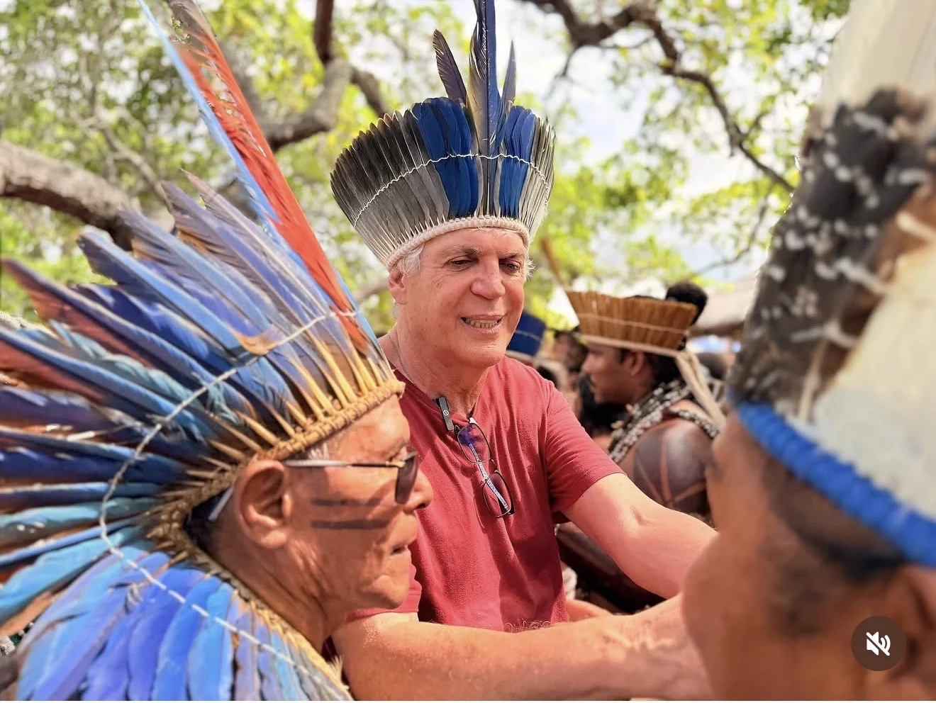 Ricardo Coutinho nega aproximação política com Cícero Lucena após aperto de mão na Baía da Traição: “Nada além de civilidade”