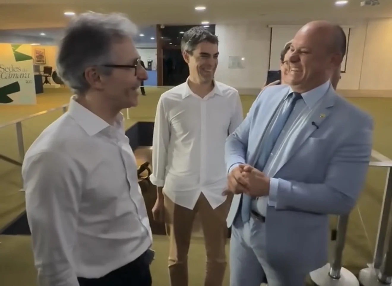 Cabo Gilberto Silva antecipa preferência por Romeu Zema como vice de Flávio Bolsonaro e enfraquece tese de chapa com nome do Nordeste