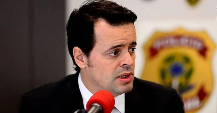 Delegado que já chefiou a PF na Paraíba, nomeado por Bolsonaro, entra em polêmica após prisão de Ramagem nos EUA