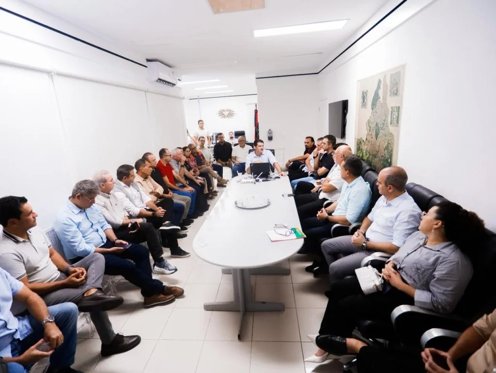 Prefeito de João Pessoa, Leo Bezerra (PP)
