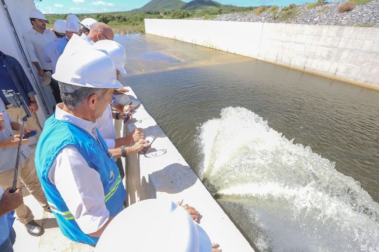 Waldez Góes, Barragem do Redondo, Cachoeira dos Índios, Ramal do Apodi, Transposição do Rio São Francisco, obras hídricas Paraíba, Ministério da Integração, segurança hídrica Nordeste, semiárido paraibano, abastecimento de água Paraíba, desenvolvimento regional Nordeste, Sertão da Paraíba.
