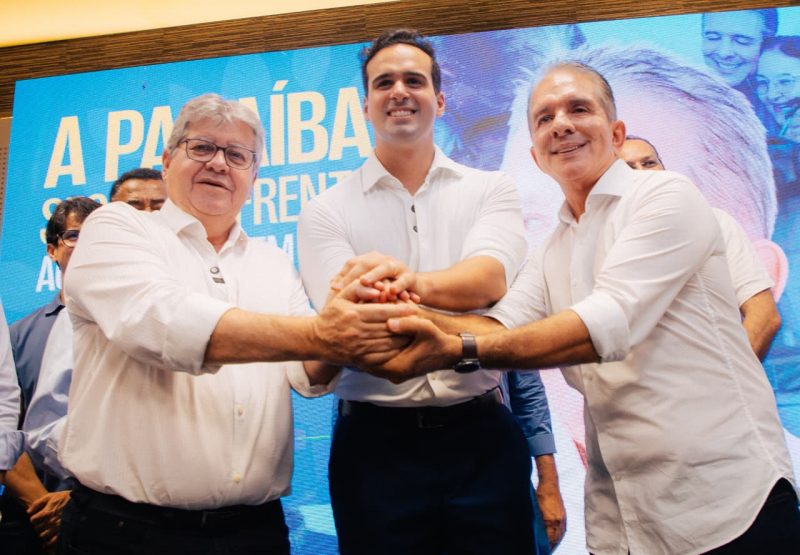 João e Nabor reaparecem ao lado de Lucas em reunião com base governista e reforçam articulação política