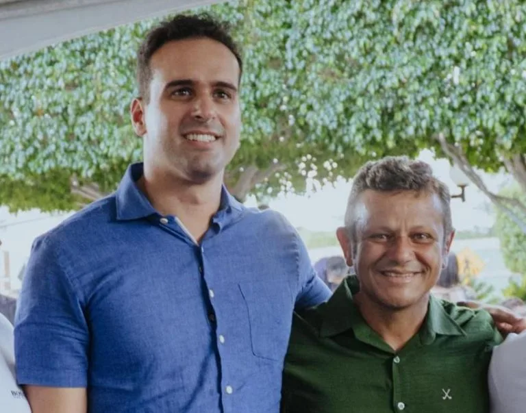 Lucas Ribeiro recebe apoio do prefeito Juliano Matuto, de São José de Princesa, no Sertão da Paraíba