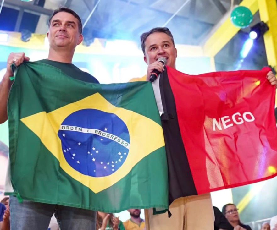 Efraim anuncia visita de Flávio Bolsonaro ao São João de Campina Grande e reforça agenda da oposição na Paraíba