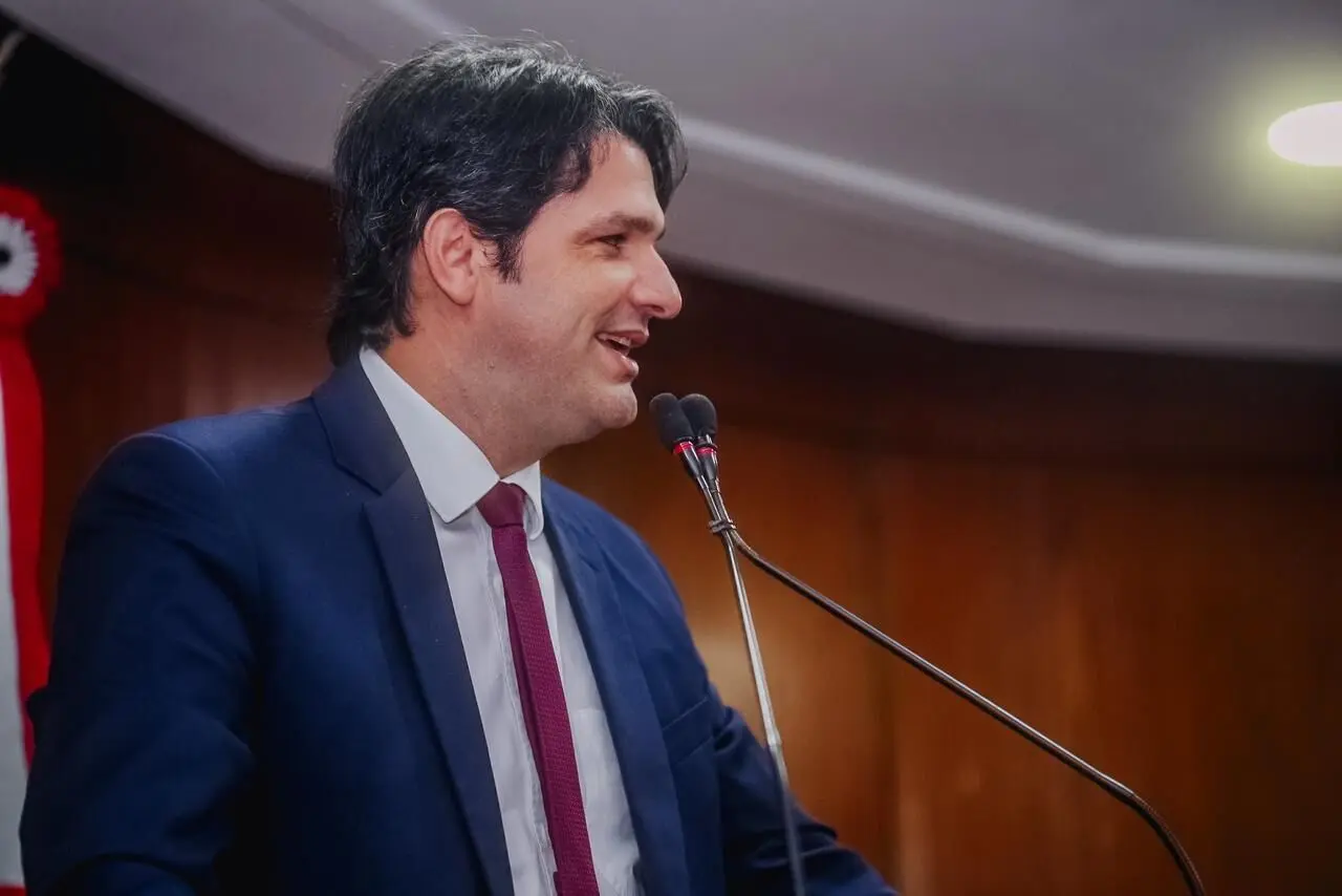 Leo Bezerra cobra PSB e questiona atuação de vereadores do partido: “É isso que o PSB tem para João Pessoa?”