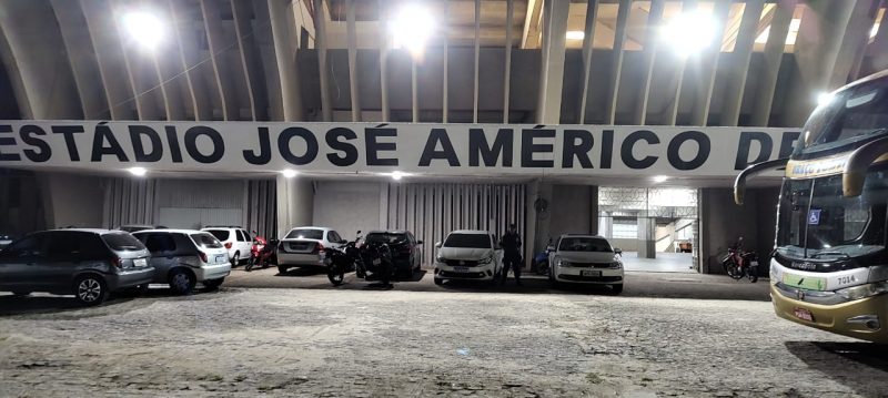 MPPB amplia suspensão de torcidas organizadas do Botafogo-PB após novos episódios de violência no Almeidão