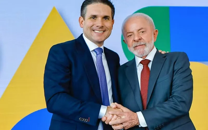 Mídia nacional destaca atuação de Hugo Motta como principal aliado de Lula no Congresso no primeiro semestre