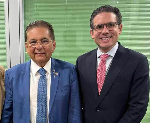 Hugo Motta afasta imposição, mas coloca Adriano Galdino como o nome mais forte do Republicanos para compor a chapa de Lucas Ribeiro