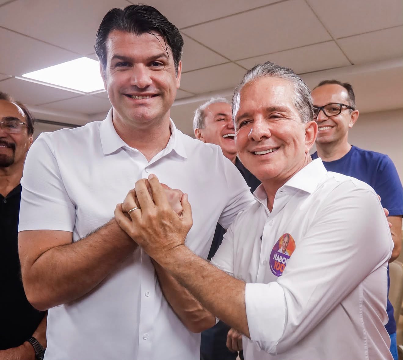 Após receber apoio ao Senado, Nabor garante apoio do Republicanos à reeleição do prefeito Léo Bezerra em 2028