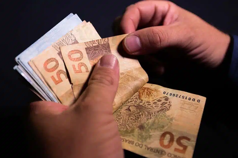 Prefeitura de João Pessoa paga salários de agosto nesta quinta e sexta-feira; veja calendário