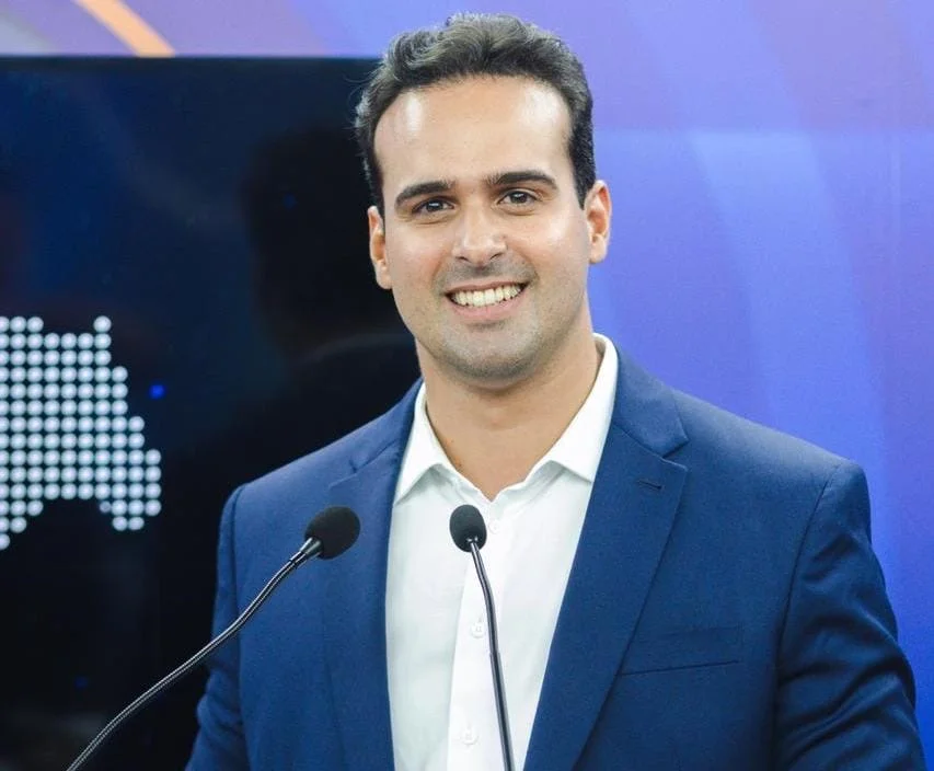 Lucas Ribeiro chega a 58% dos votos válidos e venceria no 1º turno na Paraíba, aponta pesquisa Anova